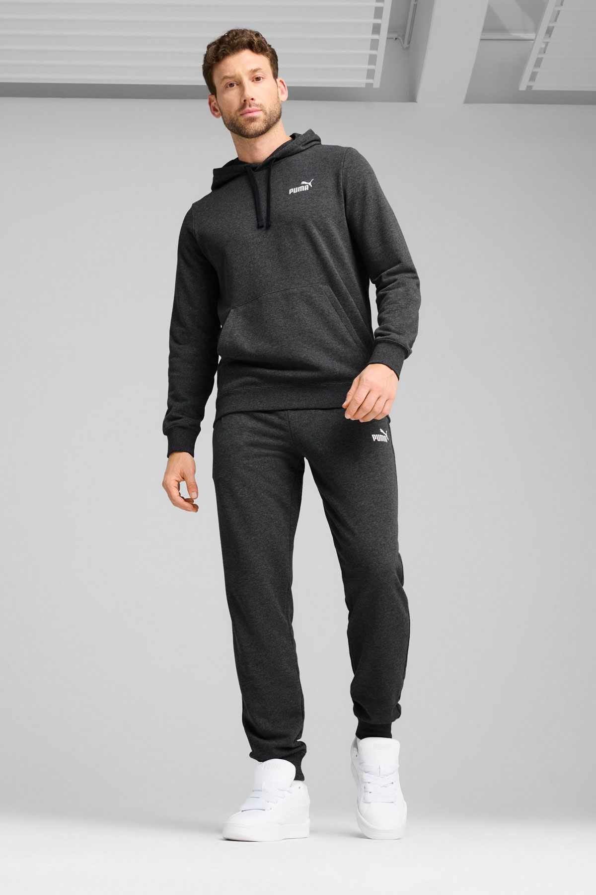 5M,ESS No. 1 Logo Sweatpants,GRI